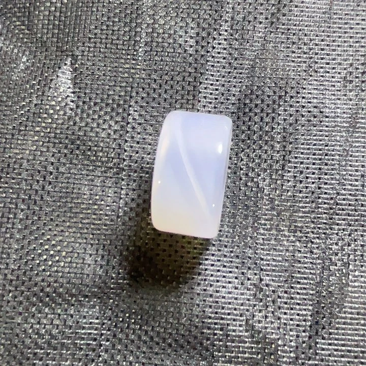 •***过石英质玉未镶嵌颈饰