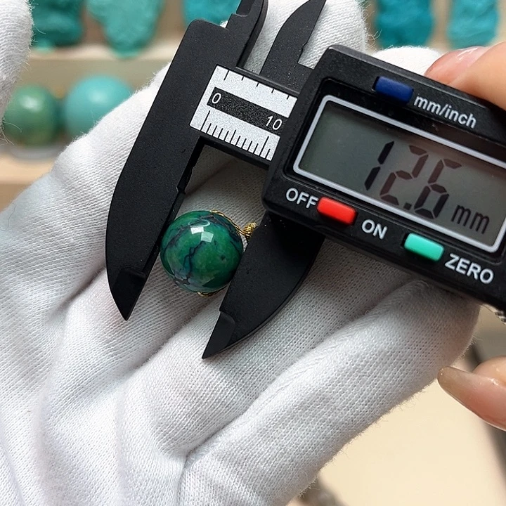 绿松石珠宝未镶嵌