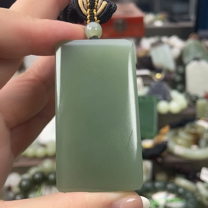和田玉未镶嵌吊坠(不含链)