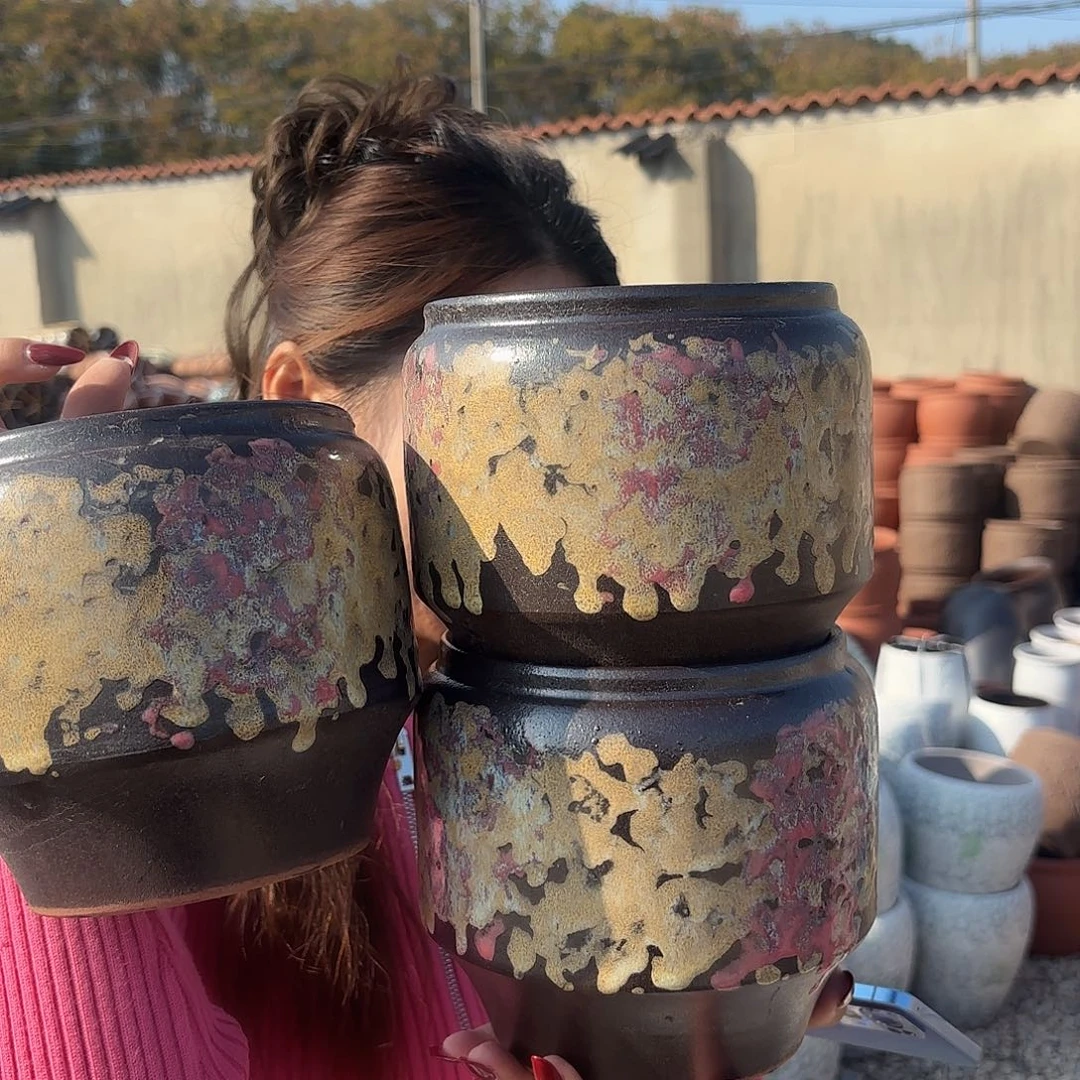 口15高15三个油画