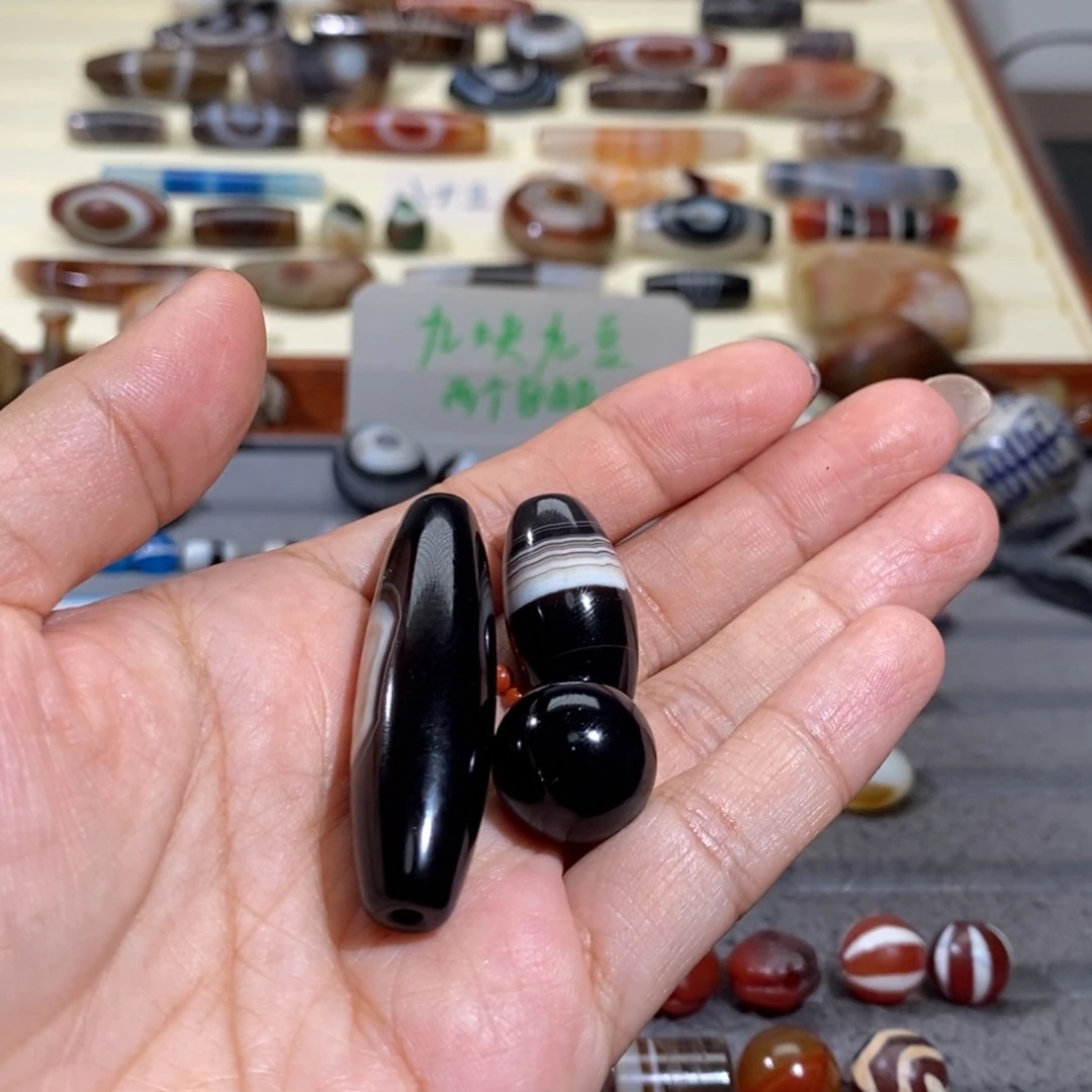 默***酒玛瑙/玉髓合金颈饰