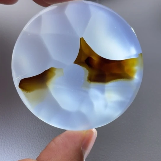 玛瑙/玉髓颈饰未镶嵌小**弯