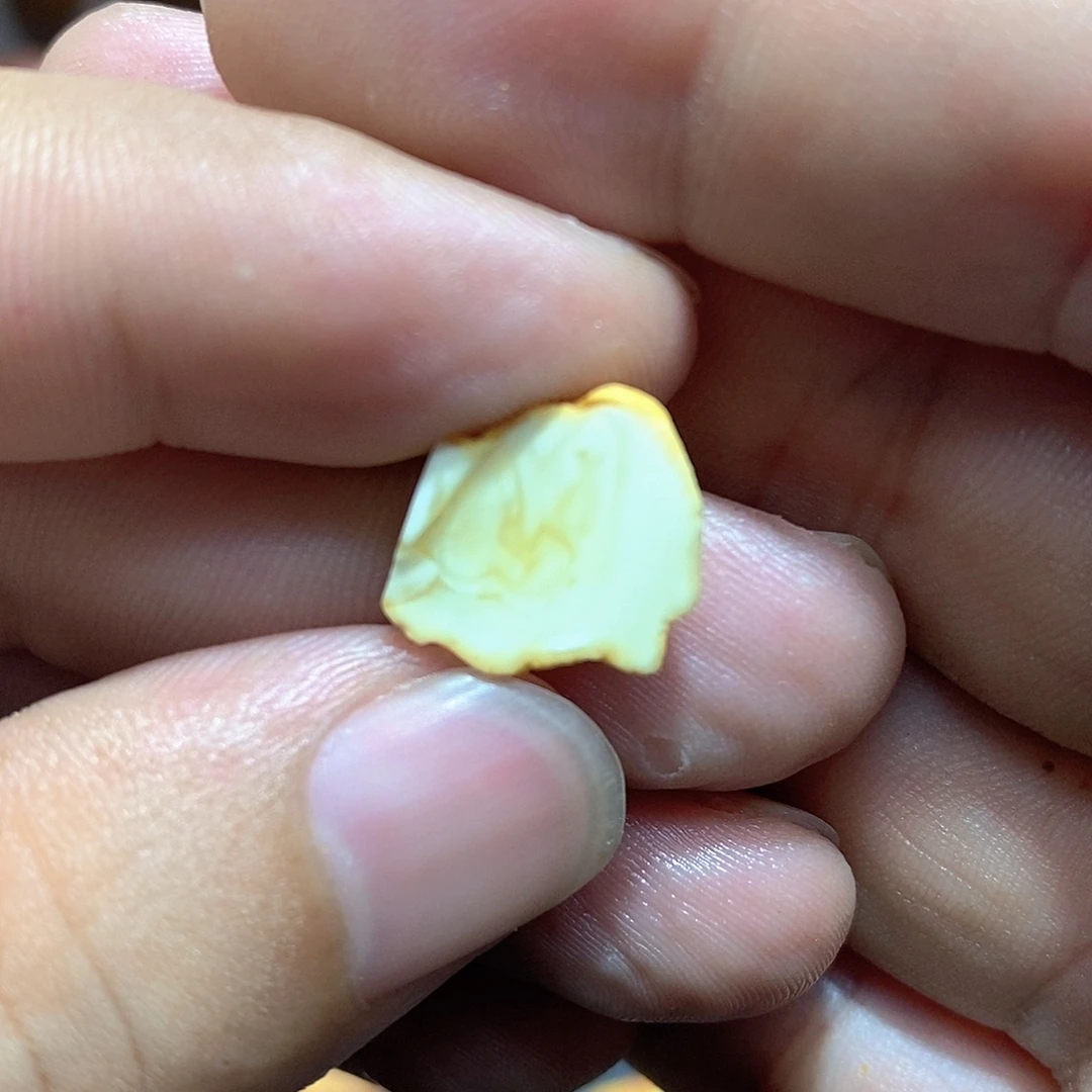 定制琥珀蜜蜡原石定制