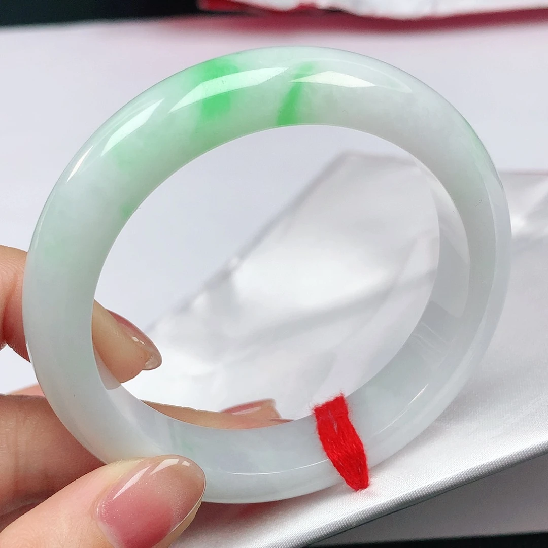 翡翠手镯未镶嵌55圈2446