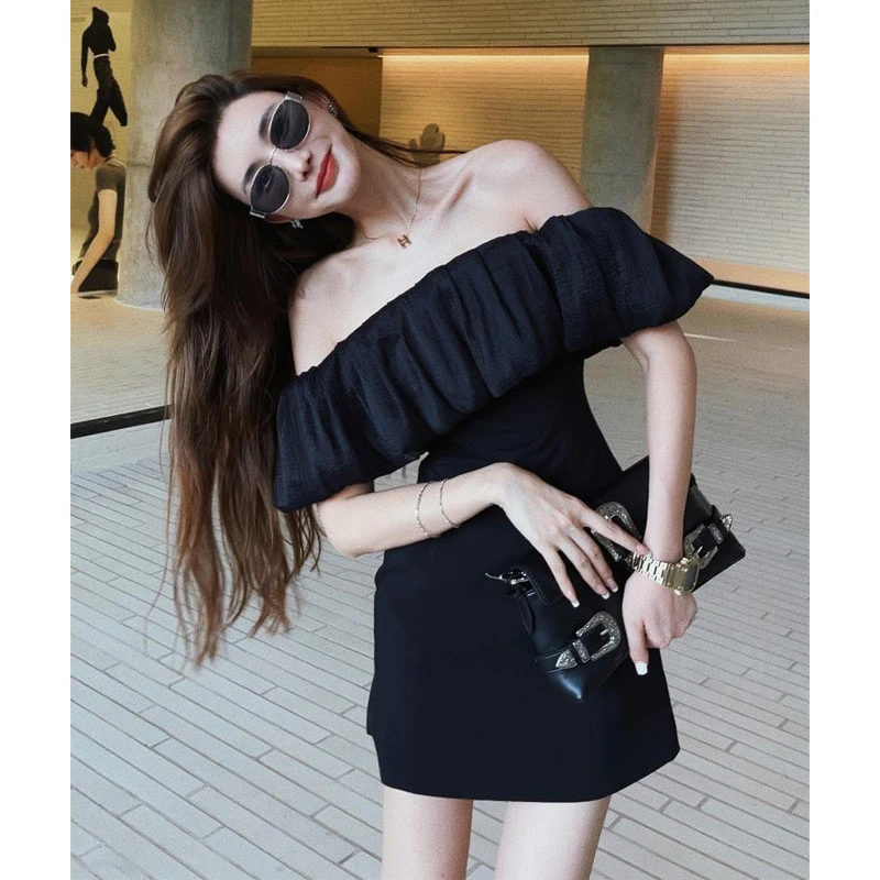 茶歇法式泡泡袖一字肩连衣裙小众设计修身显瘦气质裙子女夏季