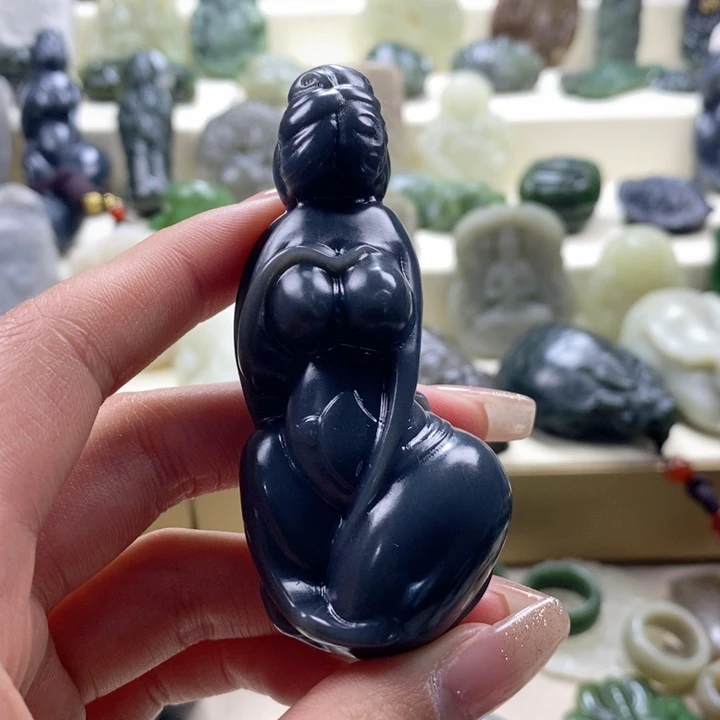 和田玉颈饰未镶嵌