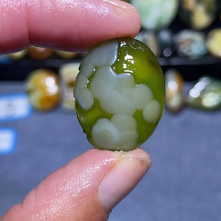 玛瑙/玉髓未镶嵌珠宝奇石