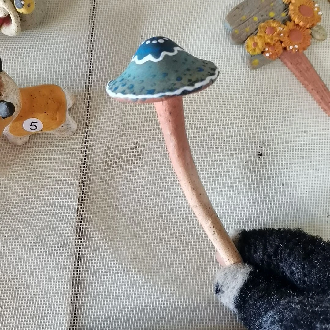 陶压盆石蘑菇摆件