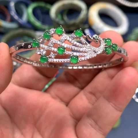 【闪购商品】颈饰未镶嵌翡翠