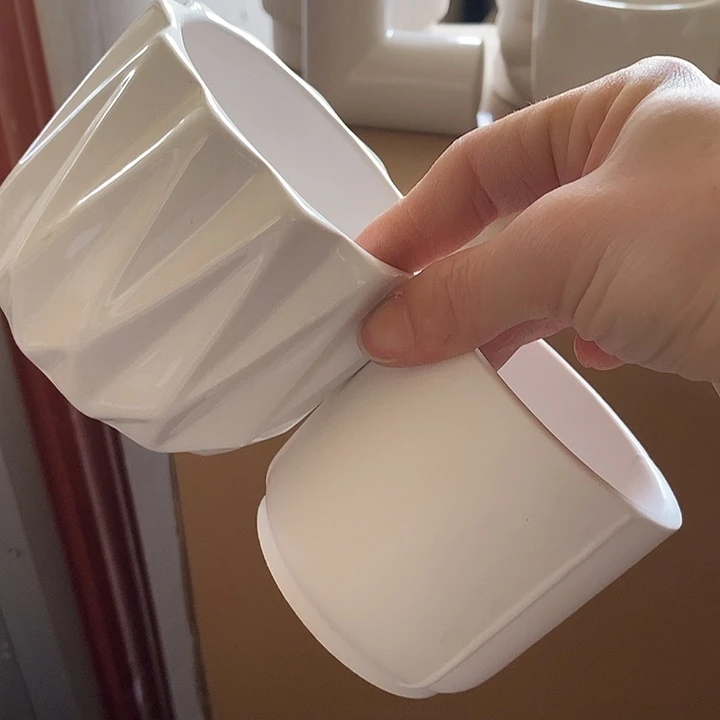 陶盆有孔 瑕疵针孔漏釉介意勿拍外口 8外高8