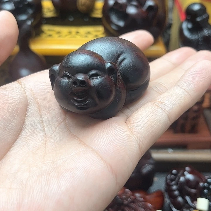 木紫檀红木雕刻福猪把件