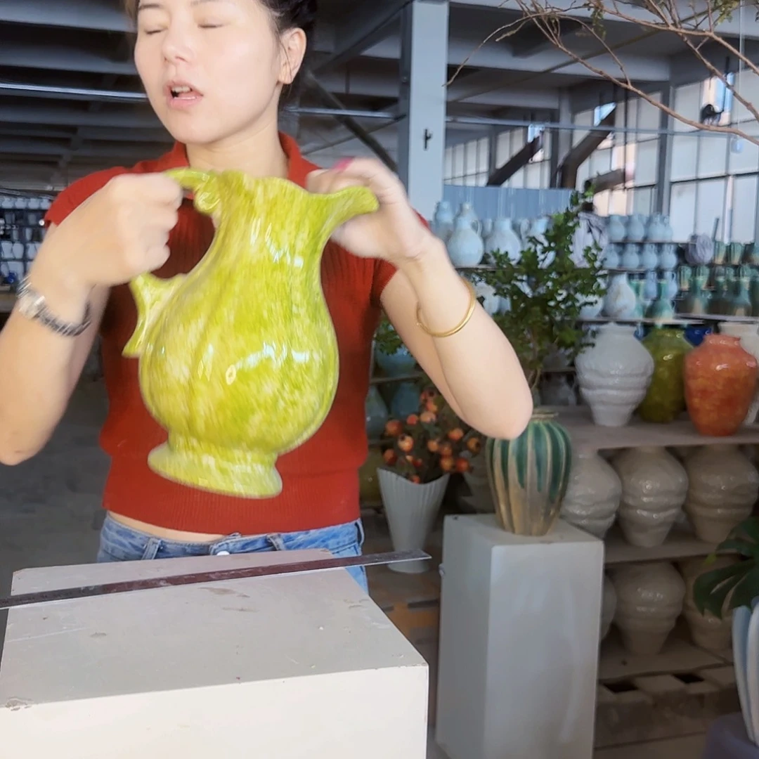 景德镇陶瓷花瓶绿野仙踪单耳提梁壶