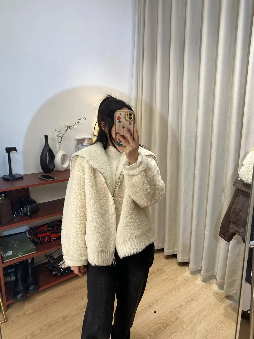 【有去无回】清货！捡漏！【No退No换】短款冬皮毛一体外套