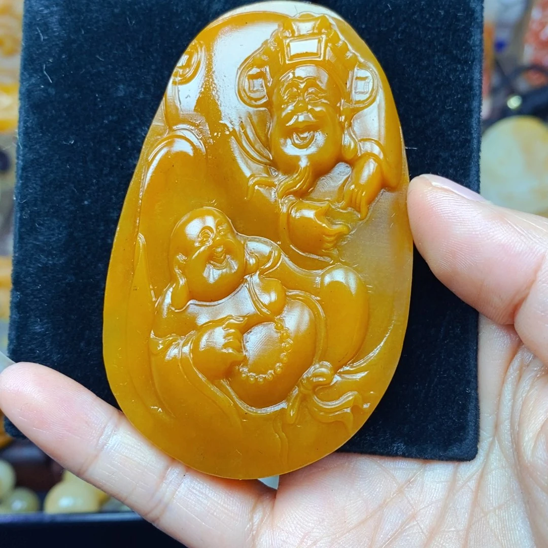 石英质玉（黄龙玉）未镶嵌颈饰