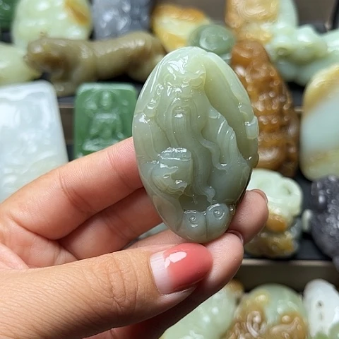 颈饰未镶嵌和田玉新