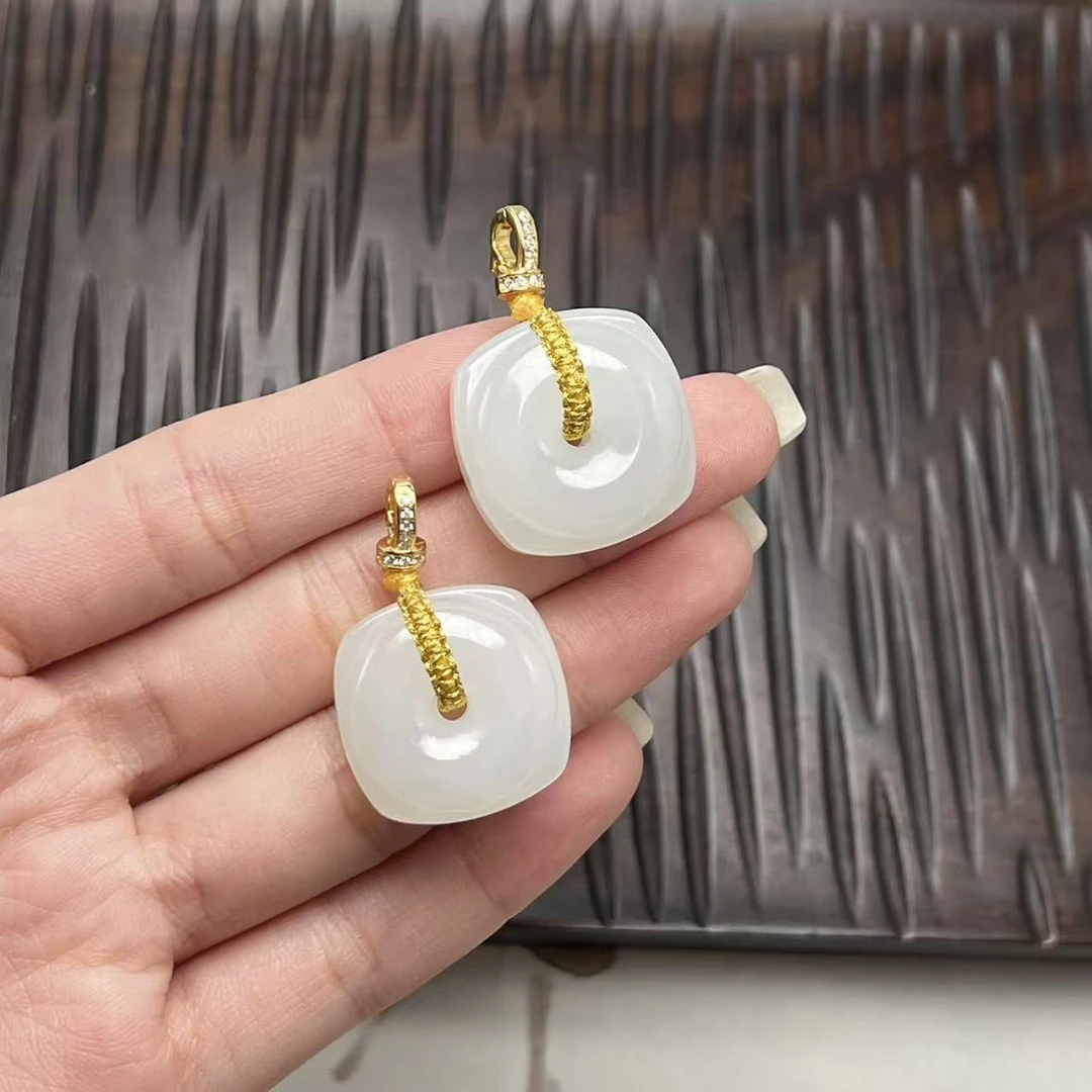 【北野珠宝】天然和田玉白玉方扣吊坠B165H-120多样性发一22x11mm