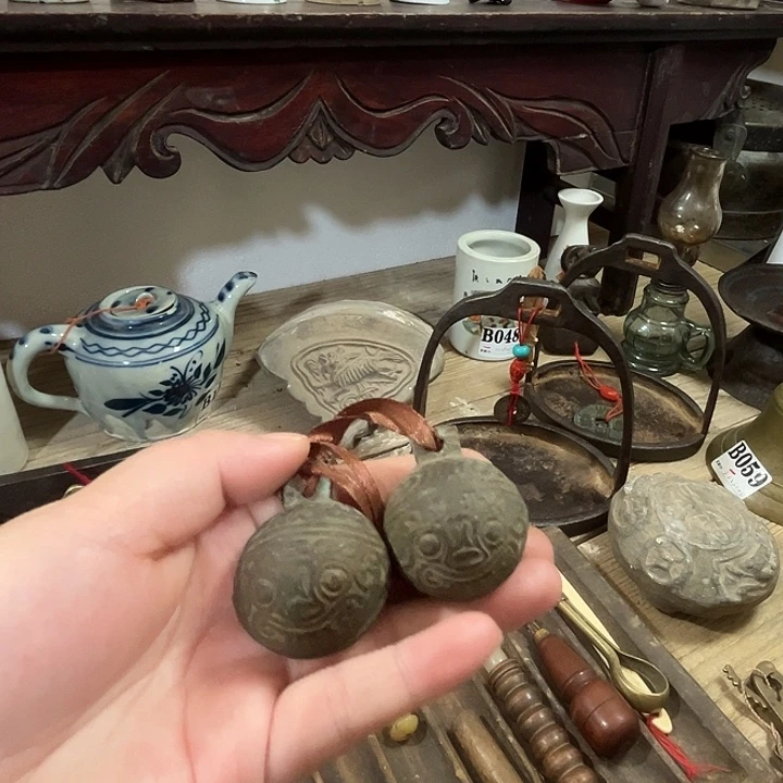 小***兵大叶紫檀（黑酸枝木类）