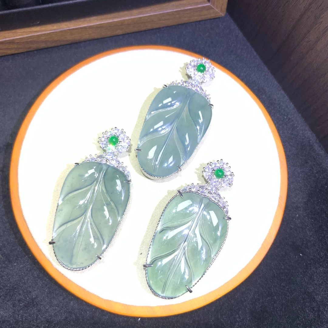 【福印珠宝】天然A货翡翠冰种叶子吊坠（YY）R105013多样性发一件