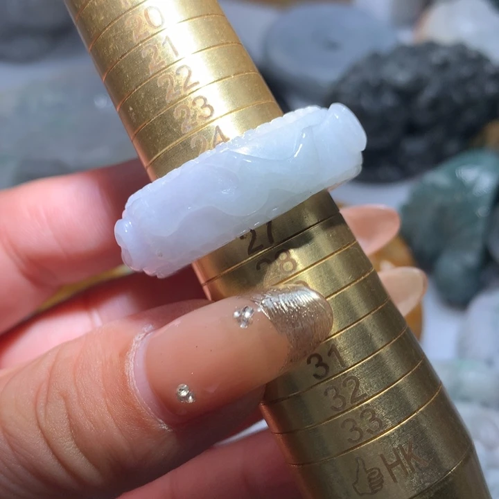 翡翠未镶嵌颈饰保真天然A货翡翠