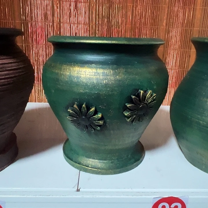 粗陶盆有孔高19口18
