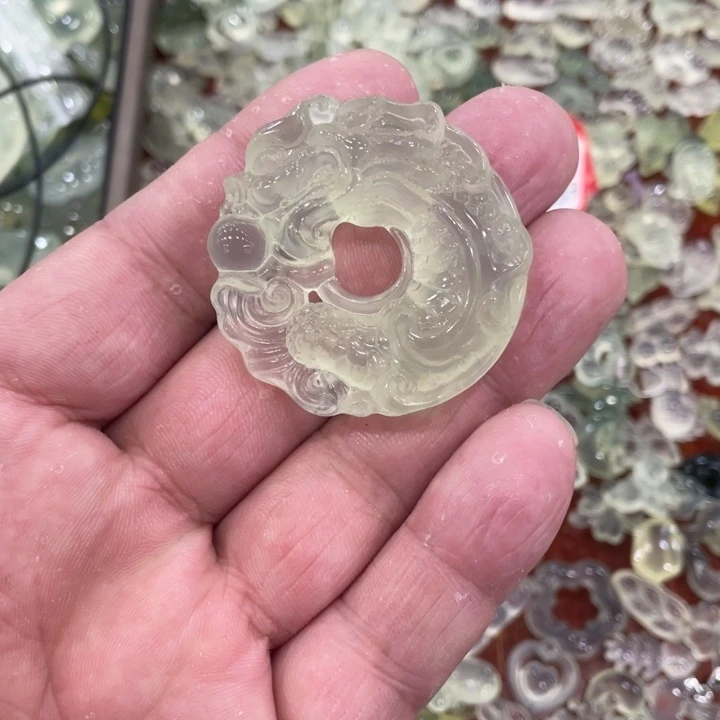 蛇纹石玉合金颈饰