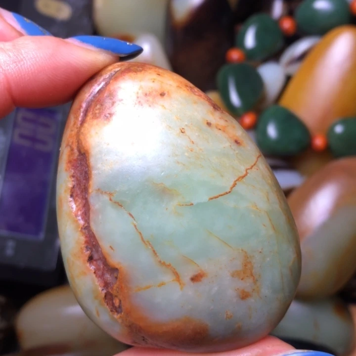 和田玉未镶嵌珠宝奇石