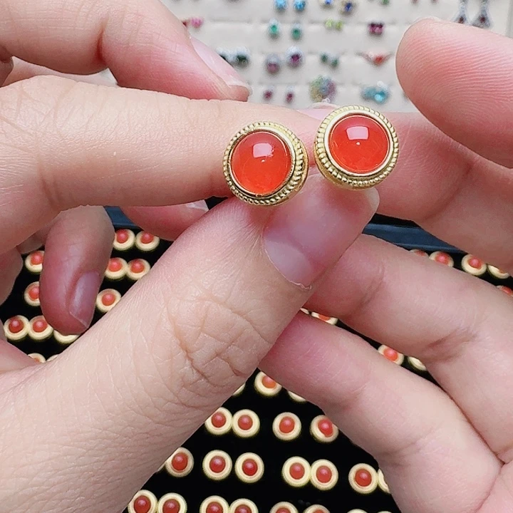 南红玛瑙耳饰银S925镶嵌耳钉