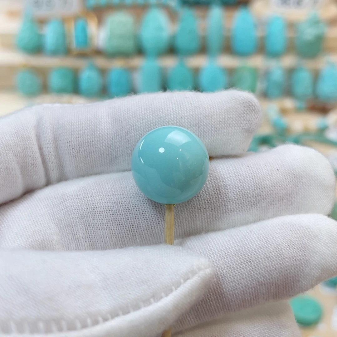 未镶嵌绿松石珠宝奇石