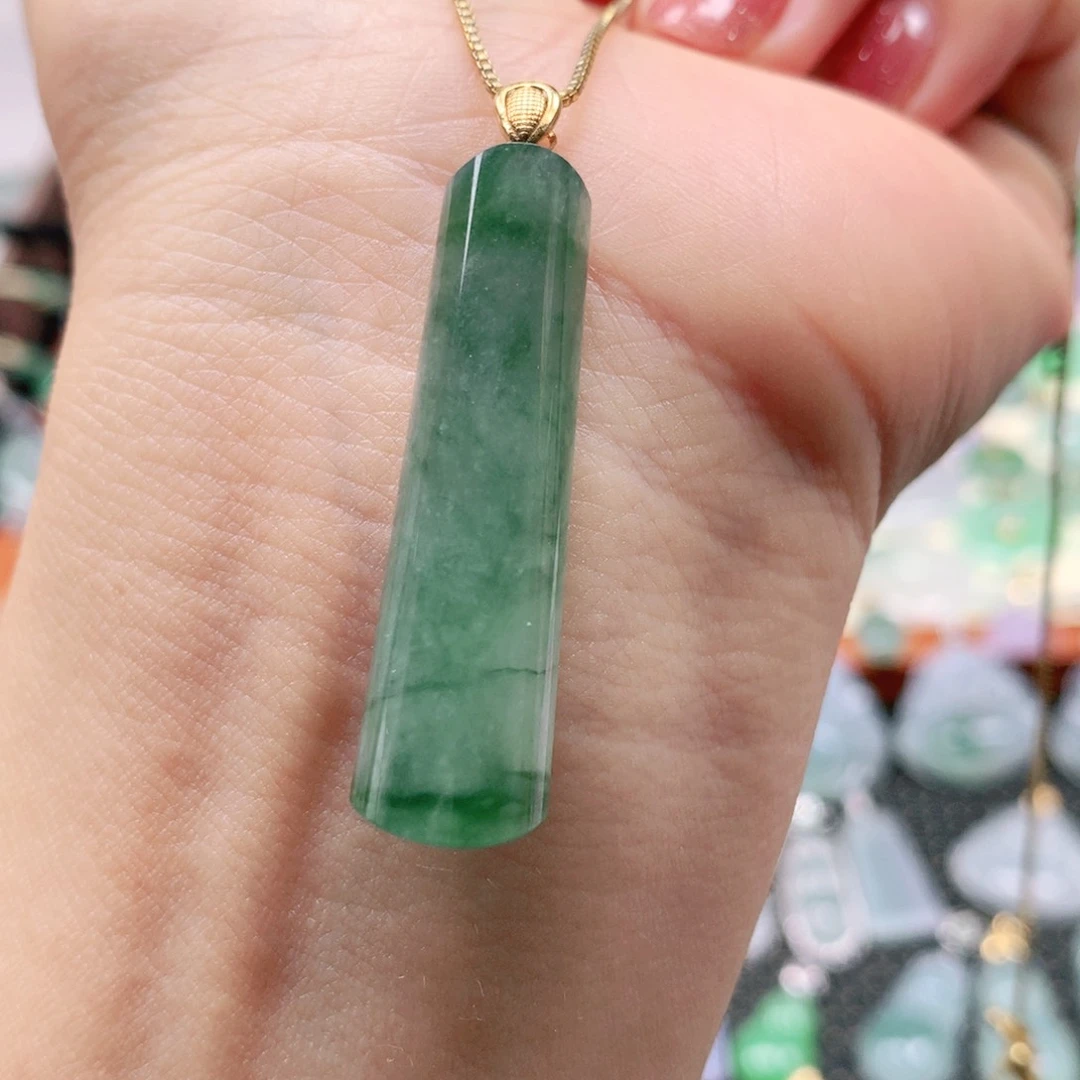 吊坠(不含链)18K金镶嵌翡翠