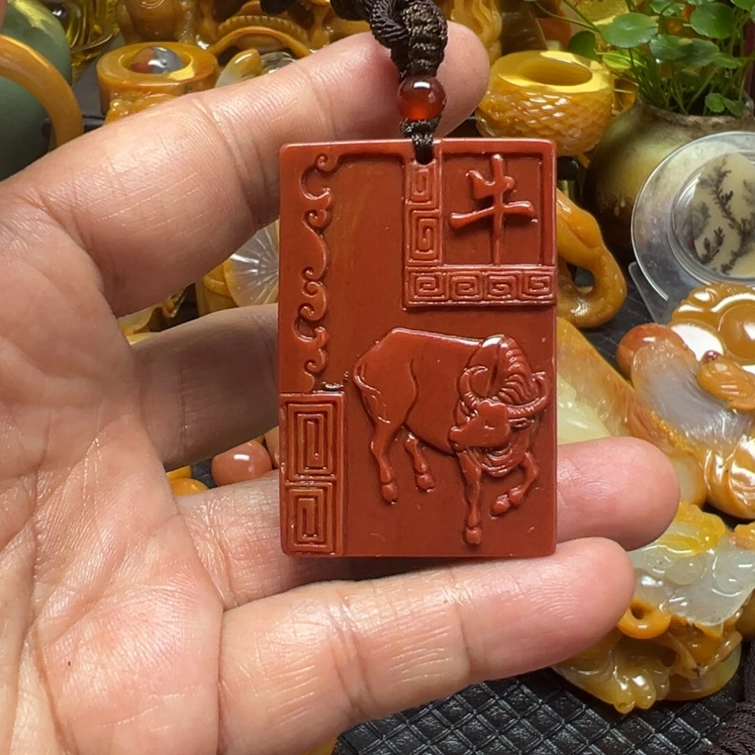 石英质玉未镶嵌颈饰