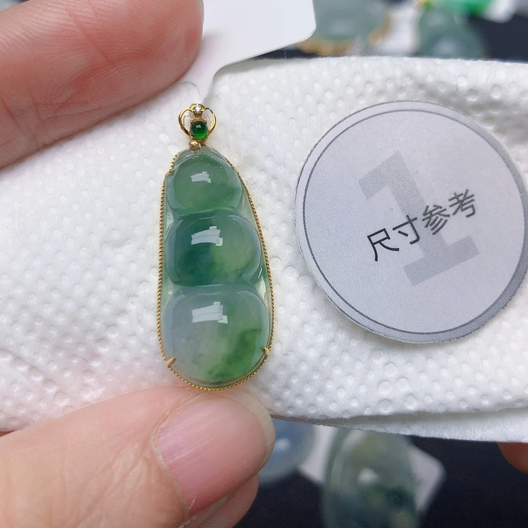 颈饰18K金镶嵌翡翠天然缅甸A货翡翠