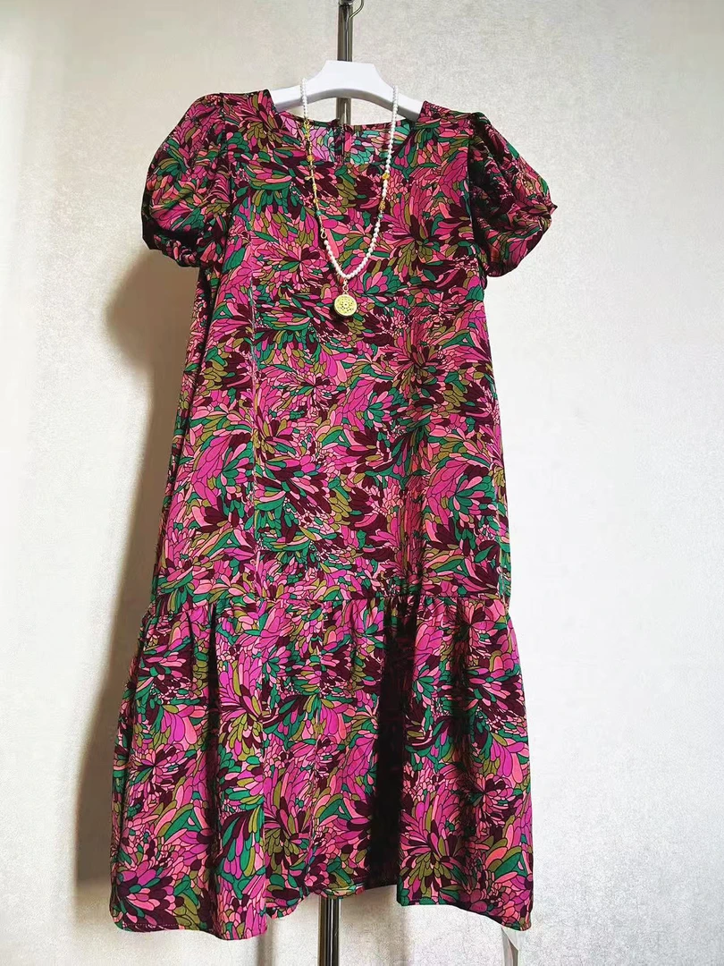夏季新款碎花设计感度假风修身显瘦休闲连衣裙