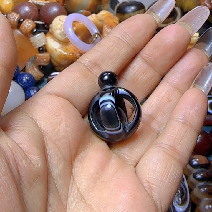 玛瑙/玉髓颈饰未镶嵌