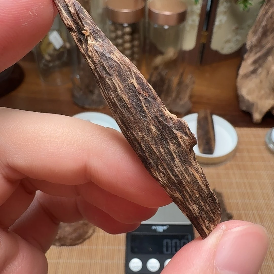 沉香文莱黑棋沉水瓜子