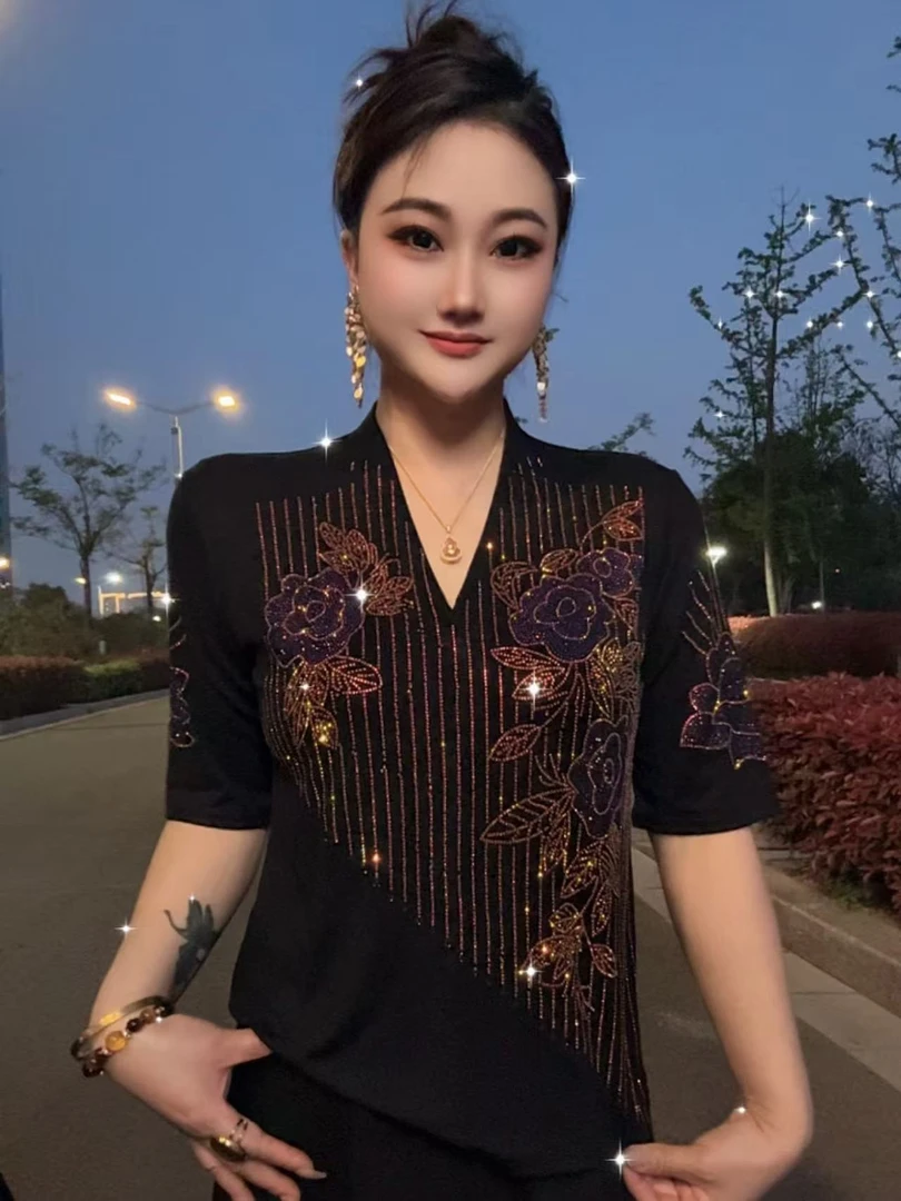 【爆款V领贵夫人】夏季精梳棉短袖T烫钻欧货显瘦百搭上衣休闲打底衫