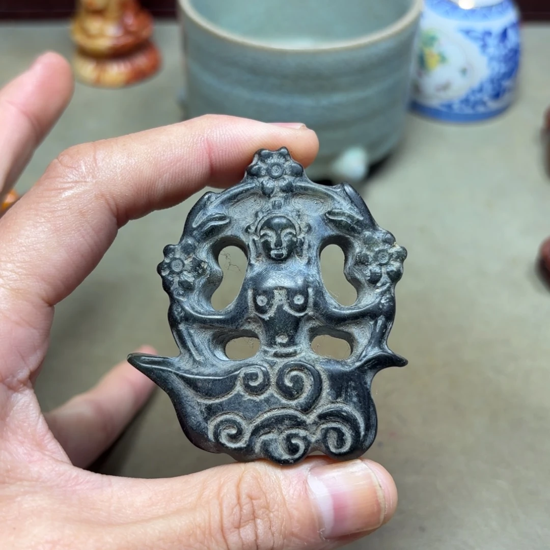 这个物件挺老气啊