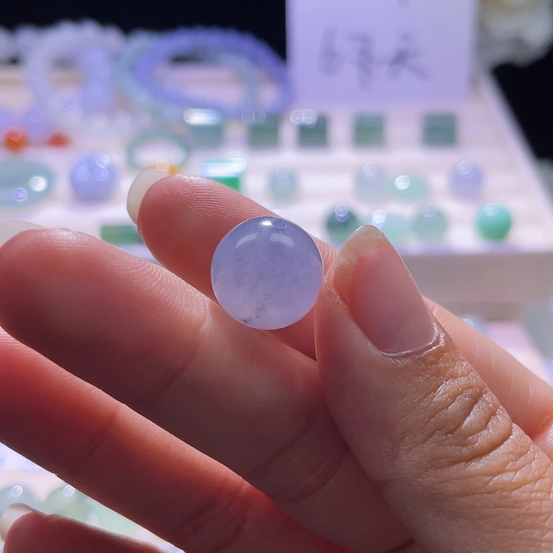 翡翠散珠一**时缅甸翡翠