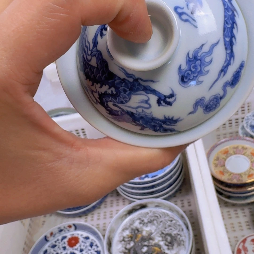 瓷片青花海水龙二才马蹄盖碗