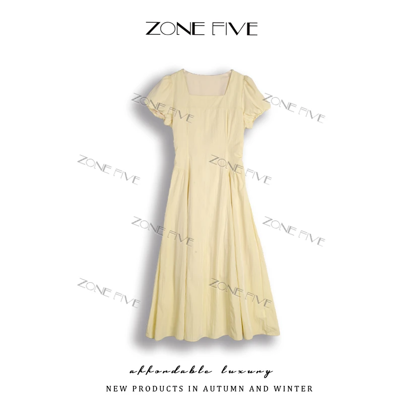【zonefive】Malena Dream 简约方领泡泡袖收腰A字连衣裙
