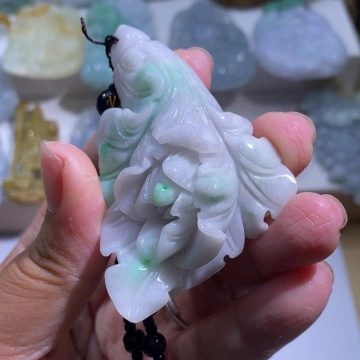 【闪购商品】颈饰未镶嵌翡翠菜