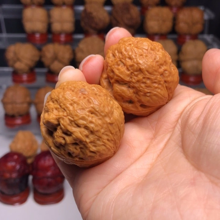 南***梦文玩核桃吊坠10金蟒萌萌包