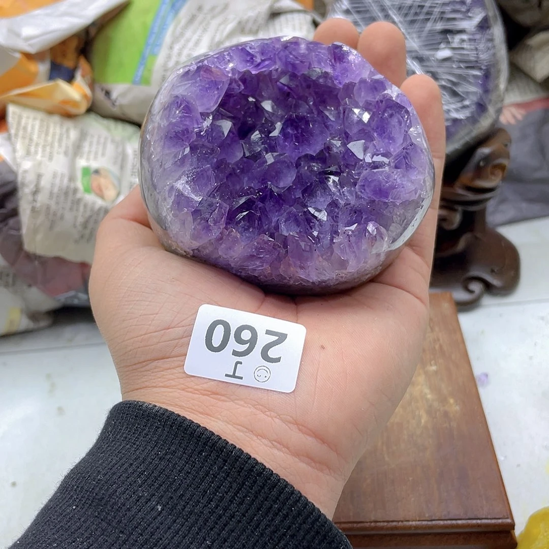 紫晶大型摆件（非配饰）未镶嵌