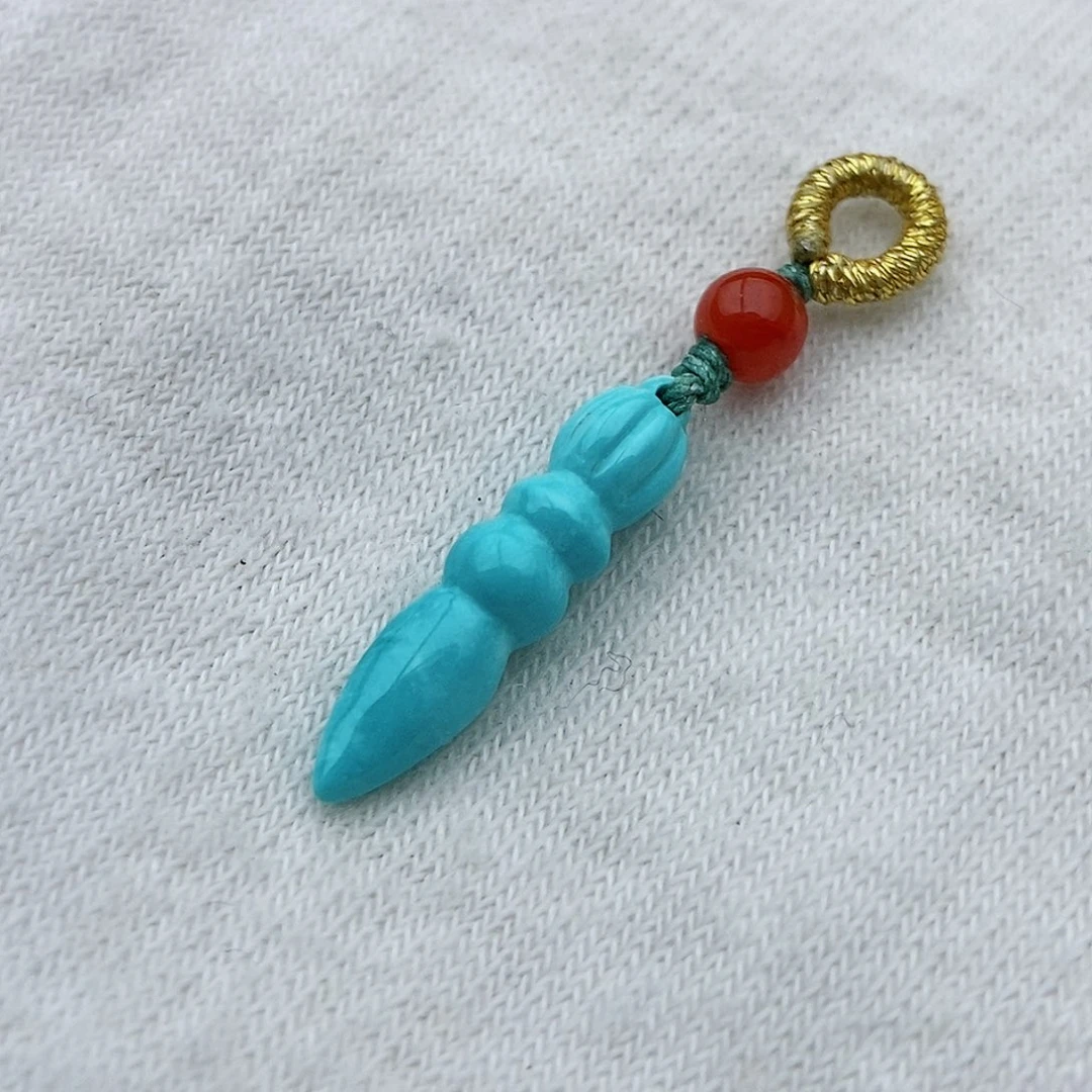 绿松石未镶嵌颈饰