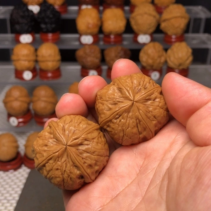 黄***炼把件文玩核桃19聚宝四棱