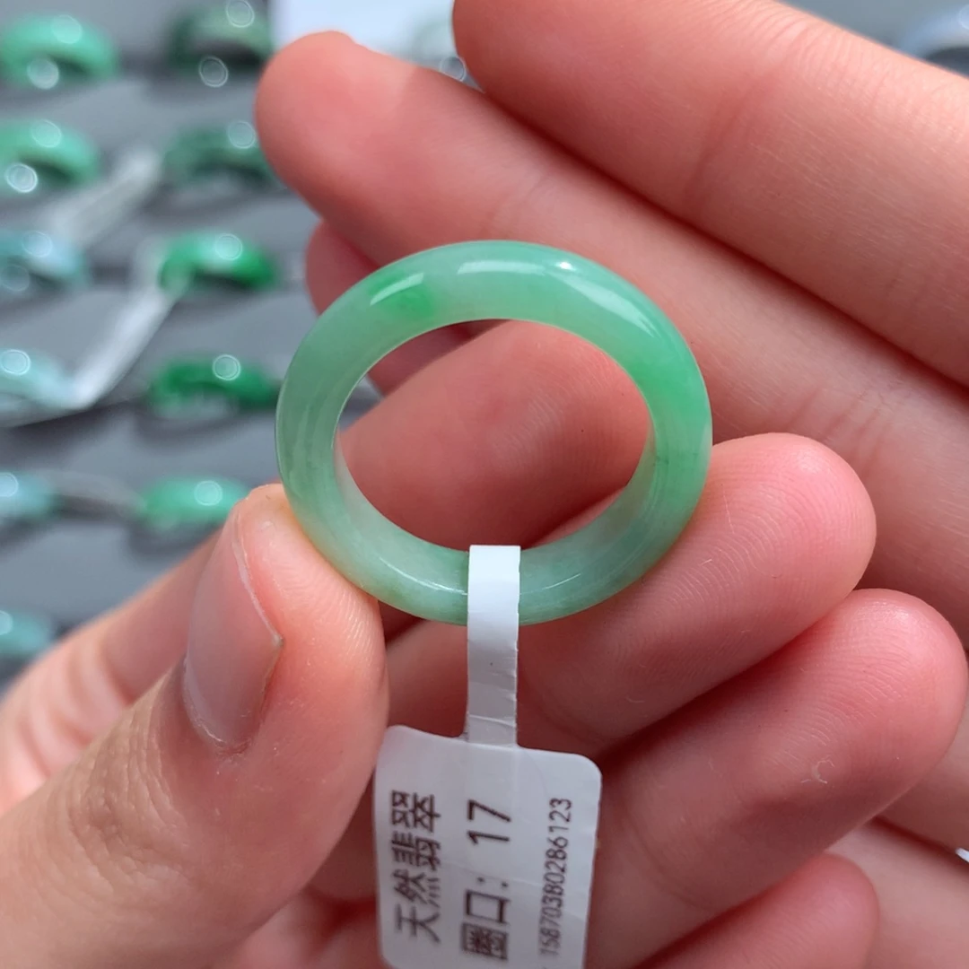 翡翠戒指未镶嵌天然