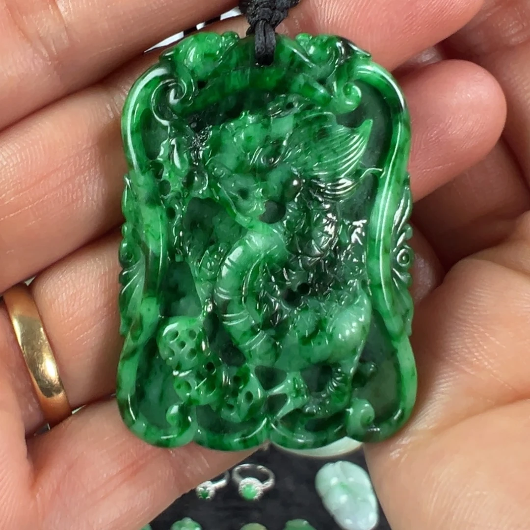 翡翠未镶嵌项圈天然翡翠挂件