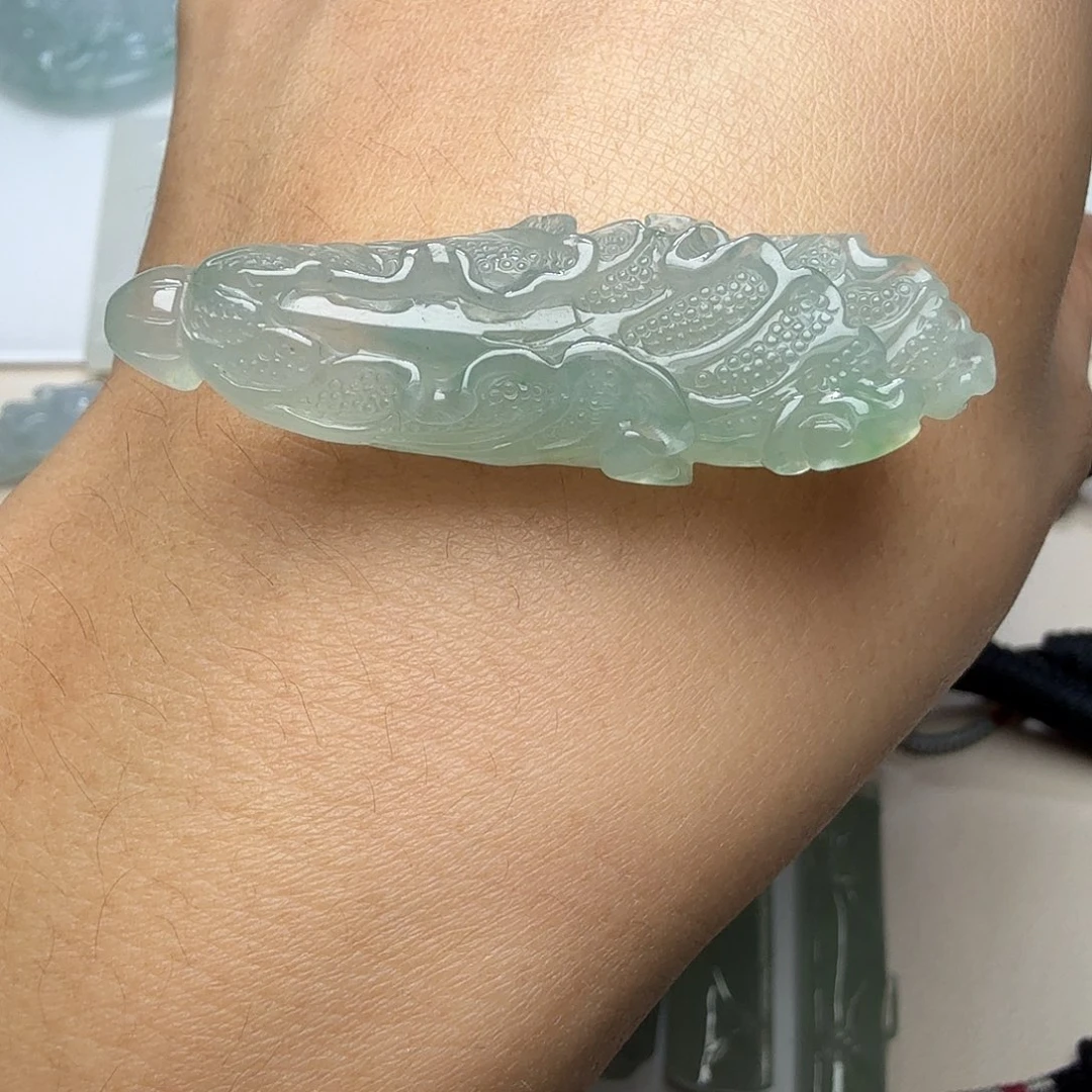 翡翠未镶嵌颈饰天然缅甸翡翠A货冰种百财