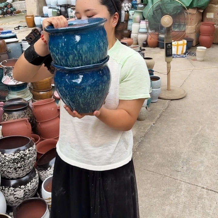 20口18高瑕疵两个盆子。