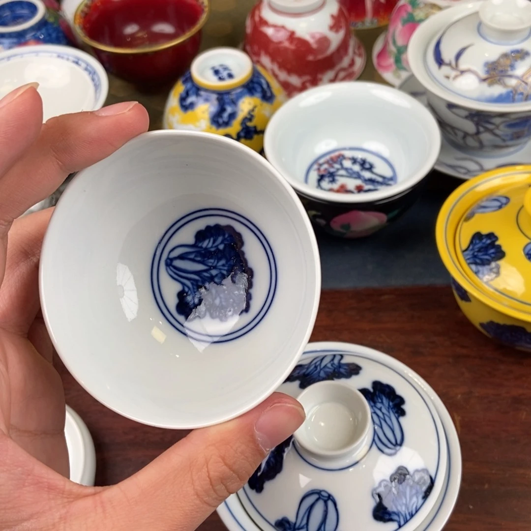 陶瓷艺术家的作品是一