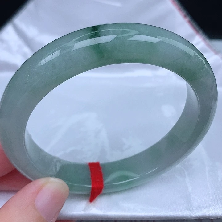 未镶嵌手镯翡翠天然